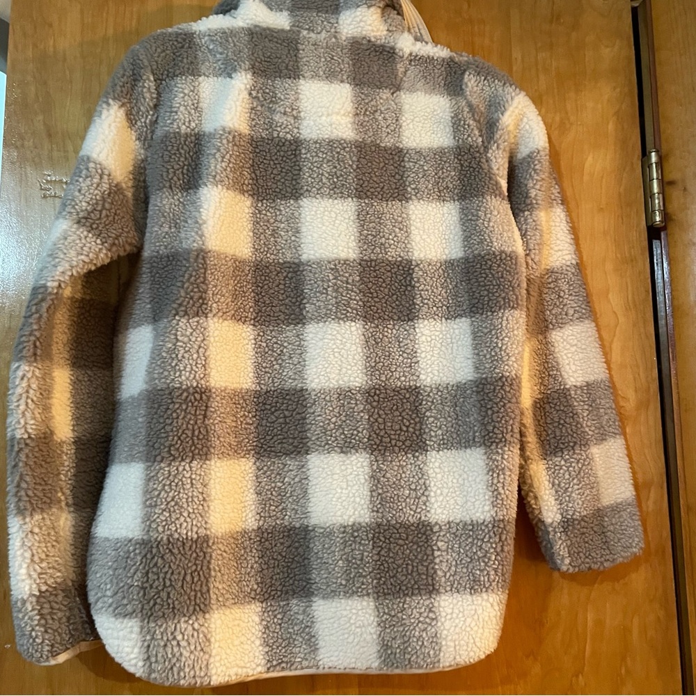 Abercrombie and Fitch Half Zip Buffalo Plaid Sherpa XS - Picture 3 of 3